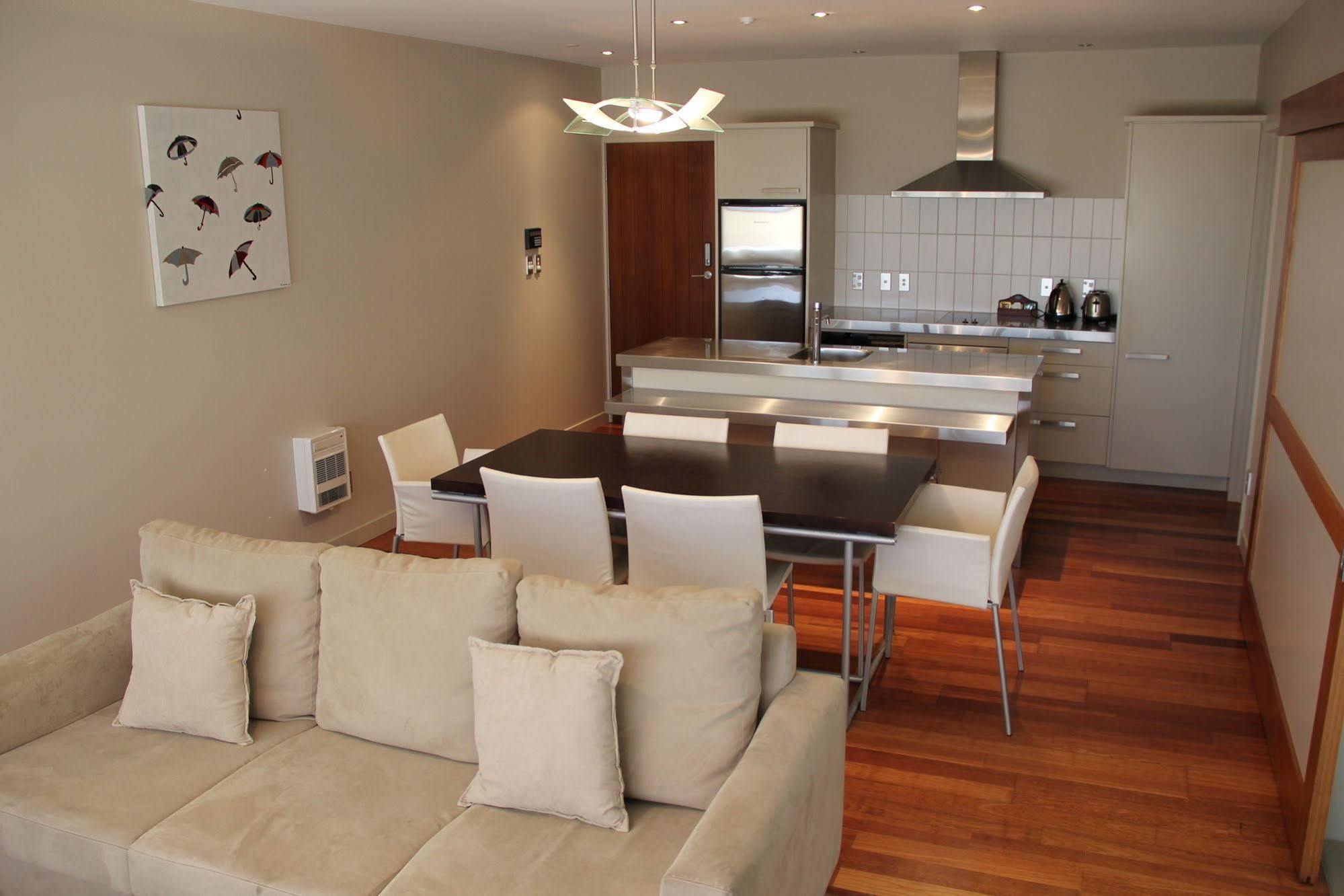 The Sands Waiheke Aparthotel Onetangi Exterior photo