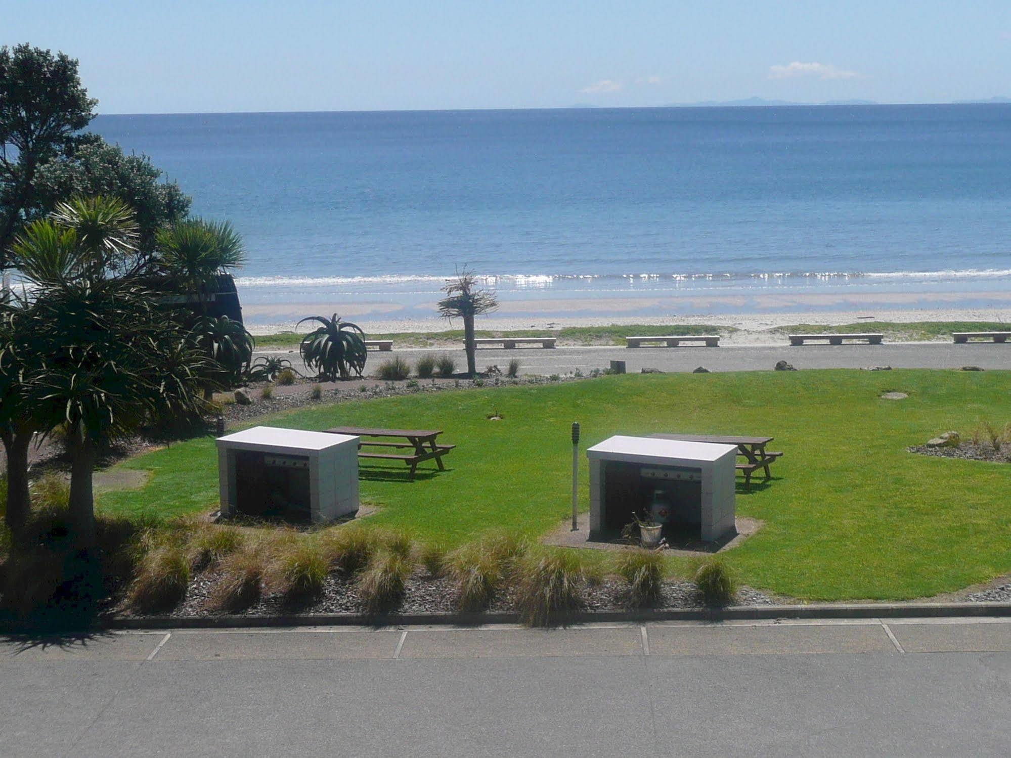 The Sands Waiheke Aparthotel Onetangi Exterior photo